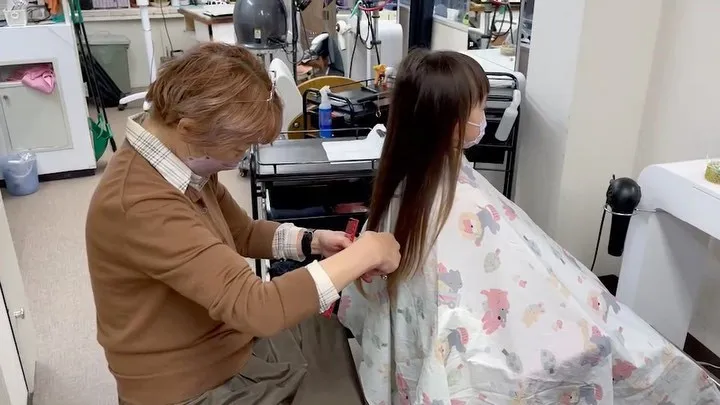 生まれて初めてのカット✂︎